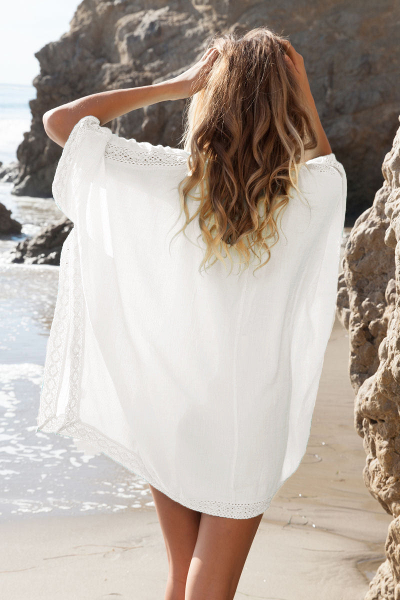 Vestido playero tipo túnica con cuello en V y ribete de crochet para mujer