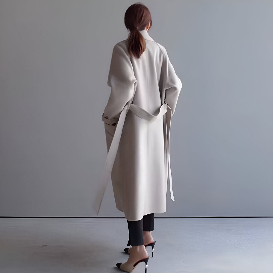 Grace Elegante Chaqueta con Cinturón Estructurado