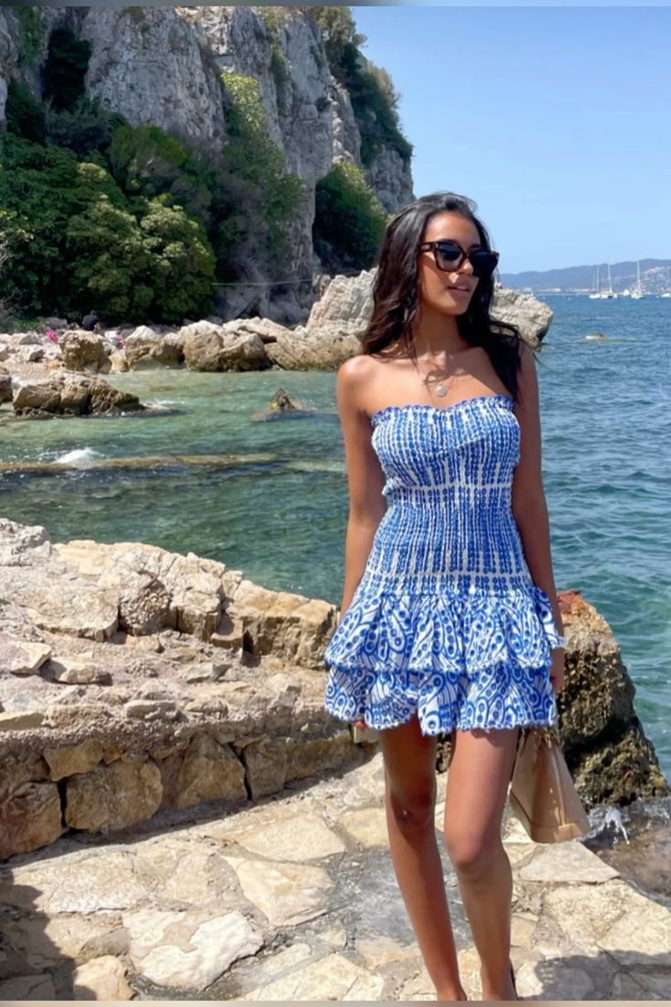 Vestido mini fruncido sin tirantes para mujer con falda escalonada con volantes