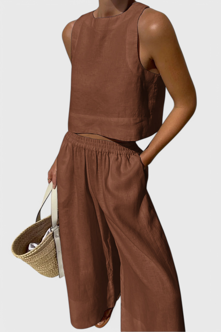 Avelina Conjunto Minimalista en Algodón y Lino Ligero