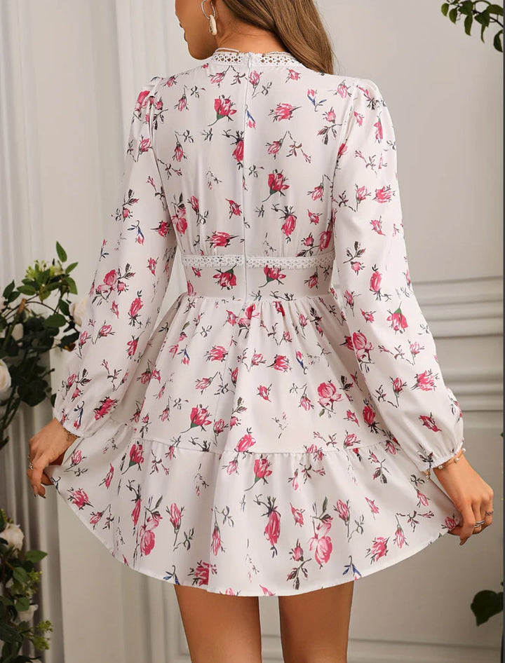 Vestido mini floral con escote en V para mujer, mangas largas y falda con volantes