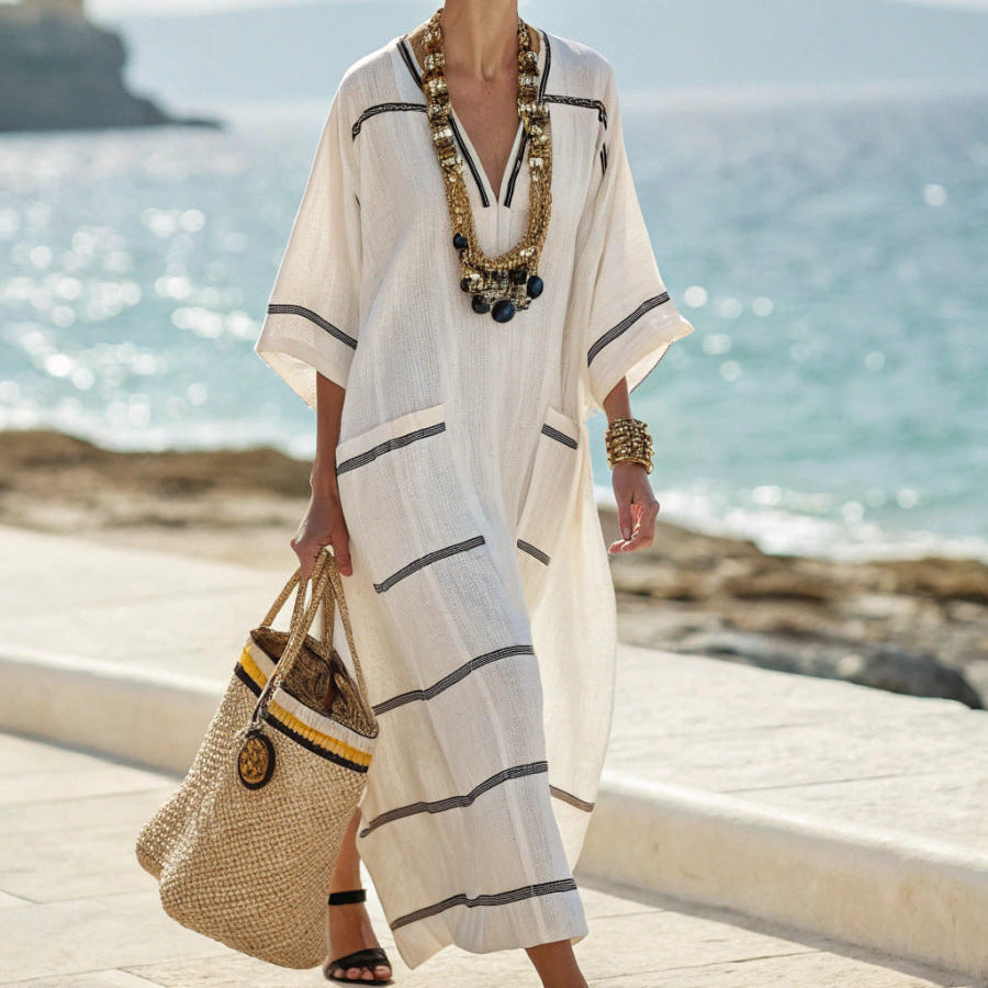 Robe Caftan "Victoire" aux Rayures Negras Élégantes