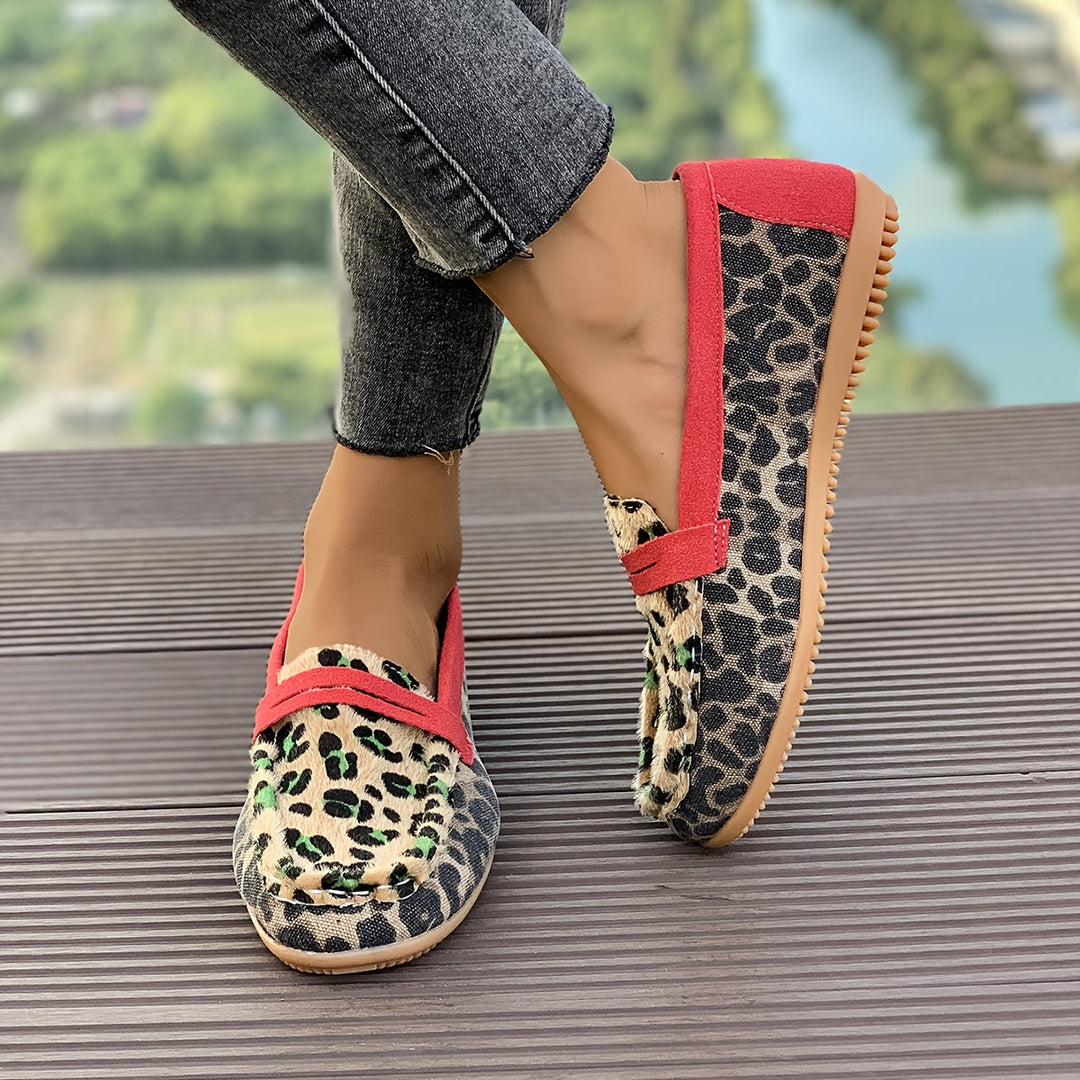Aimee™ | Mocasin Leopardo Rojo