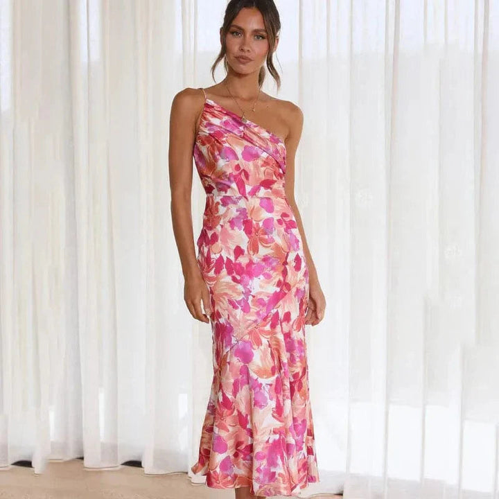 Elegante vestido de cóctel floral de un solo hombro