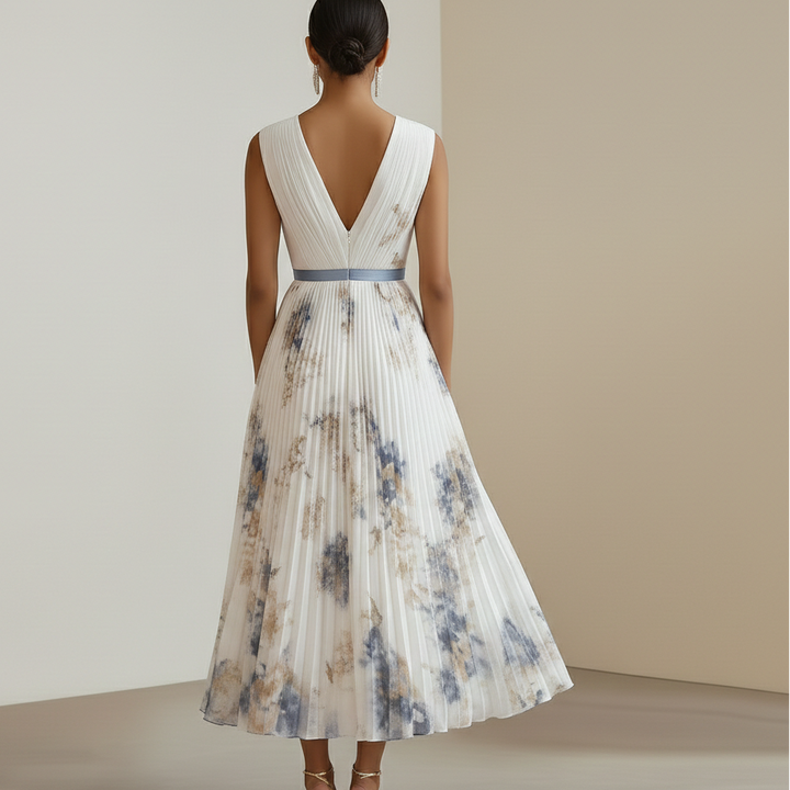 Elegante Vestido Floral de Ceremonia en Azul y Blanco