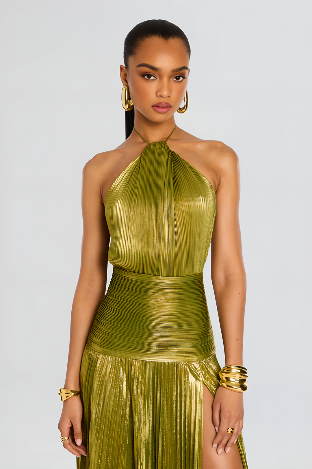 Vestido Maxi Halter Plisado Metálico