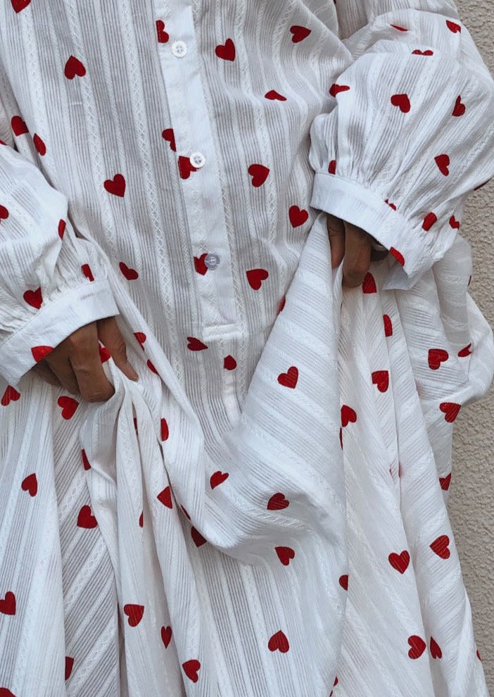 Vestido Camisa Bordado de Corazones Oversized de Verano