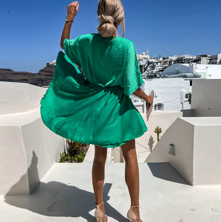 Vestido mini drapeado con escote en V y mangas cortas sueltas para mujer
