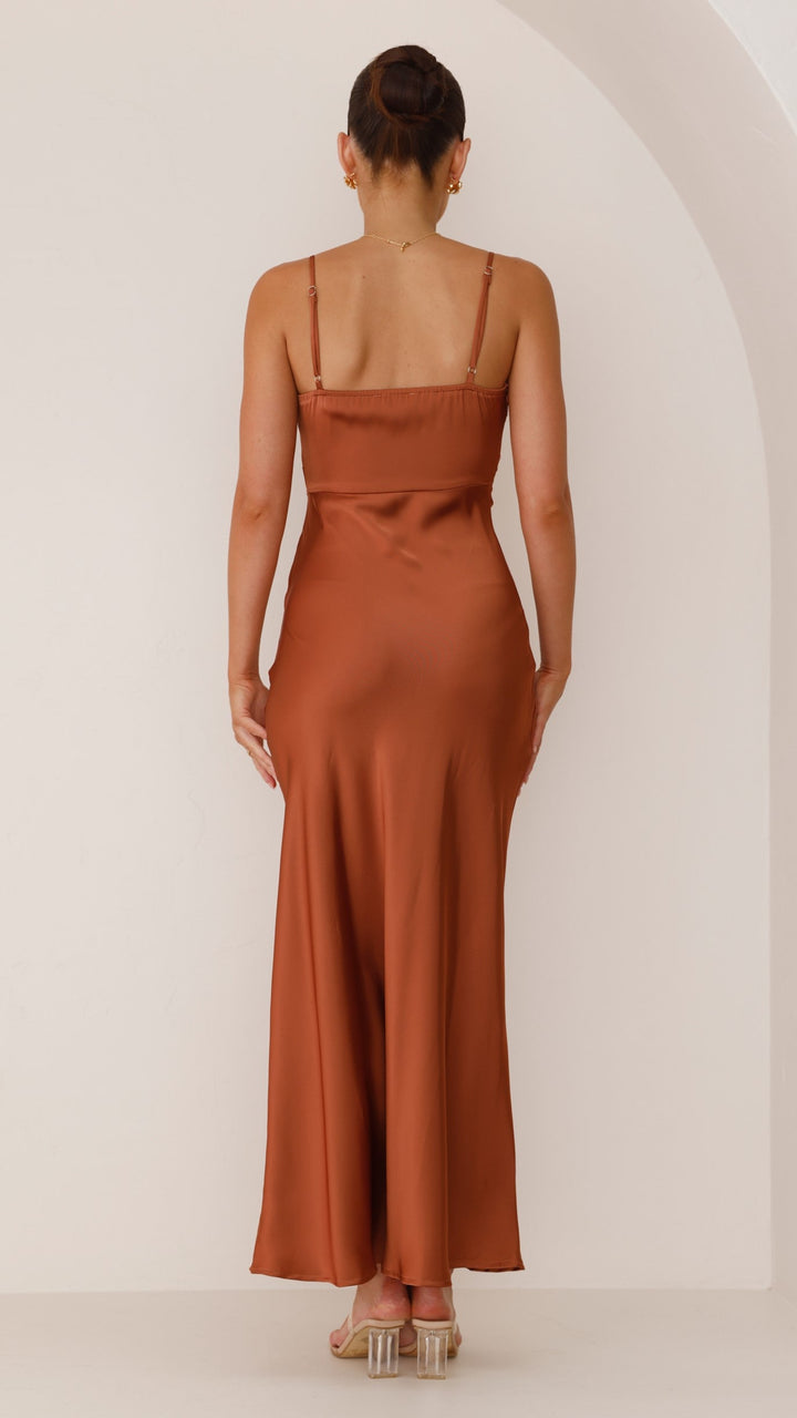 Vestido maxi de cóctel de satén simple