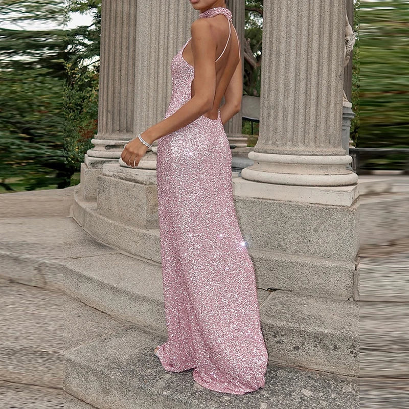 Vestido Maxi de Cuello Halter con Silueta Elegante y Ajustada