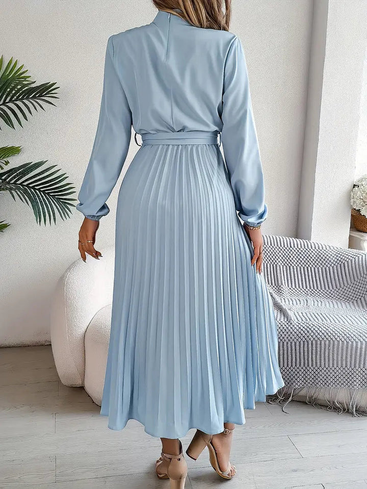 Elegante Vestido Midi de Invitada de Boda Plisado con Cintura Ceñida