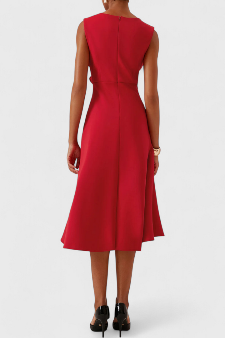 Claudia Vestido Midi Asimétrico con Drapeado Elegante