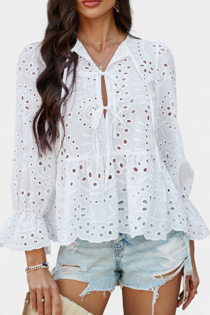 Kayden Top Bohemio de Encaje con Corte Fluido