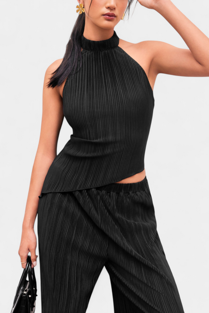 Pilarica Conjunto Plisado con Top Asimétrico Halter y Pantalón Fluido