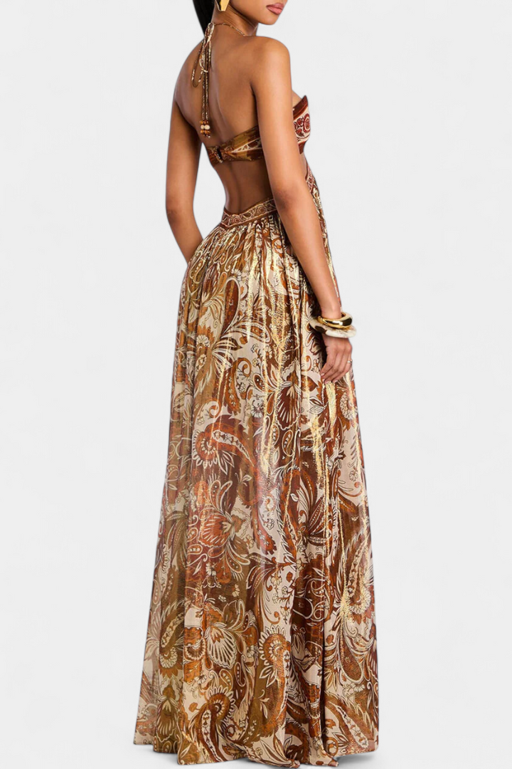 Tasha Vestido Maxi Halter con Espalda Descubierta y Detalles Huecos