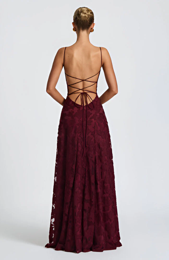 Vestido Leonor Elegancia de noche con encanto atemporal