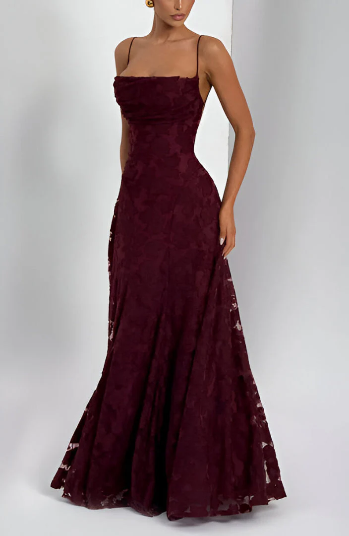 Vestido Leonor Elegancia de noche con encanto atemporal