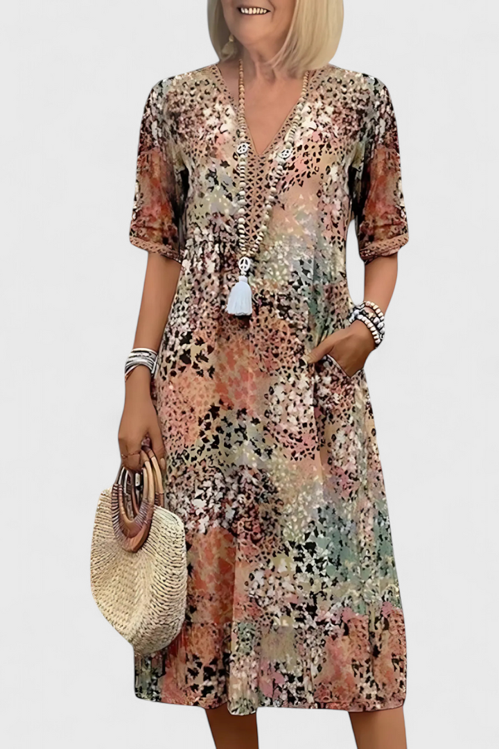 Perla Vestido Boho con Estampado Floral y Detalles en Crochet